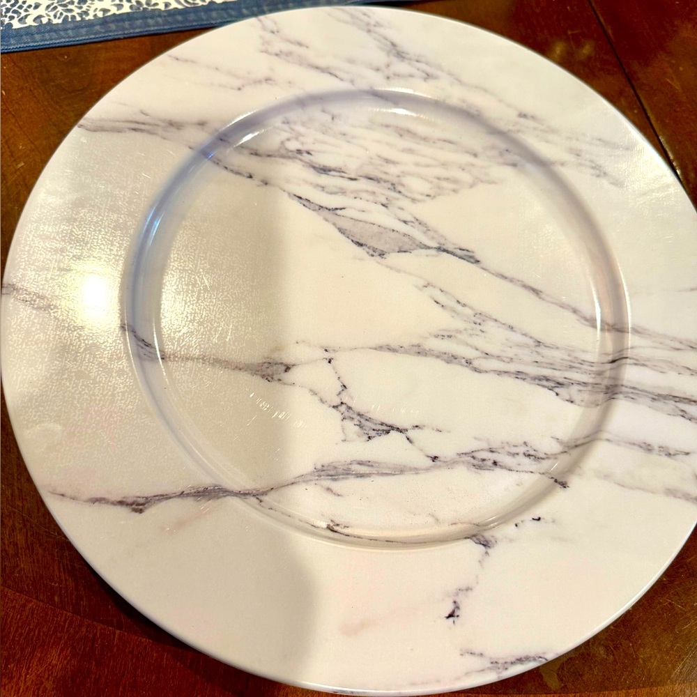 Pier 1 Marble Design Charger Plates (6)